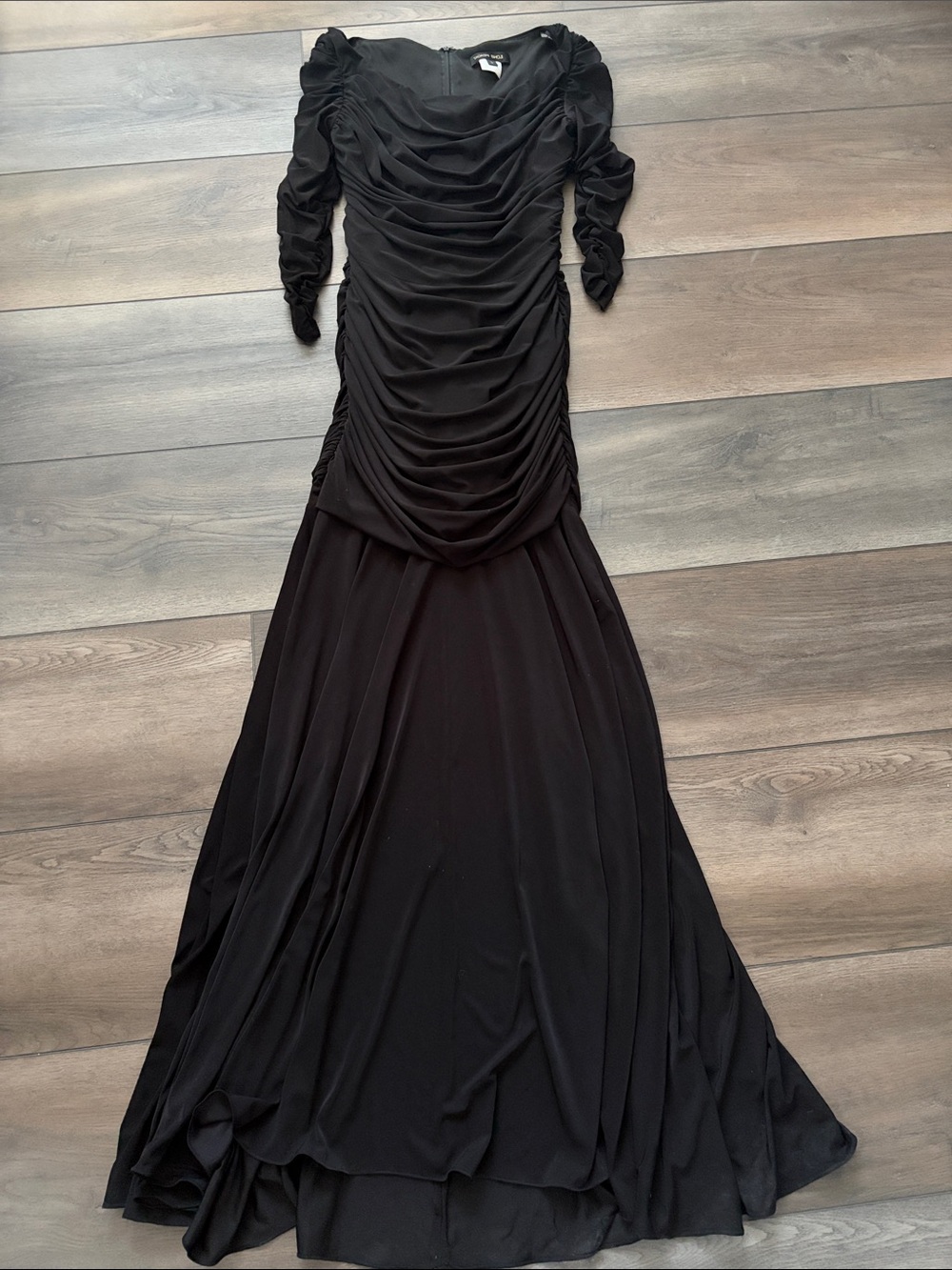 Tadashi Shoji Black Ruched Long-Sleeve Maxi Gown
